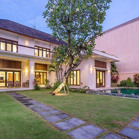 סמיניאק Bali Villa Lotus מראה חיצוני תמונה