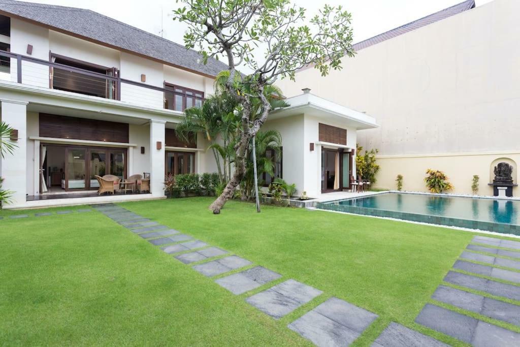 סמיניאק Bali Villa Lotus מראה חיצוני תמונה